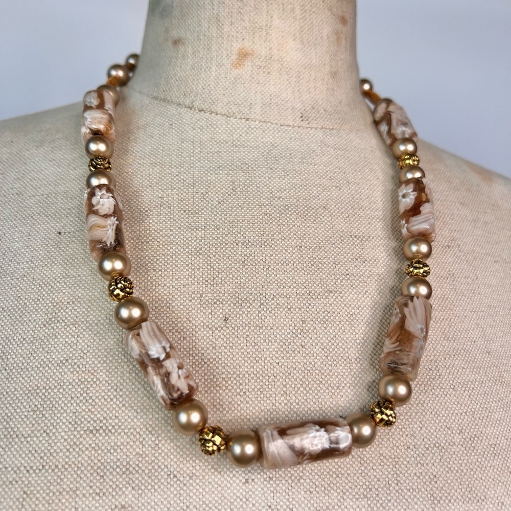 Elegant Brown and Gold Beaded Necklace - Picture 1 of 6